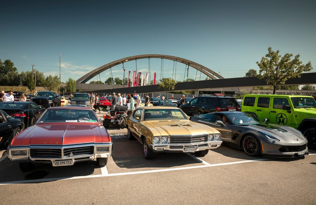 US Cars & Bikes Meeting