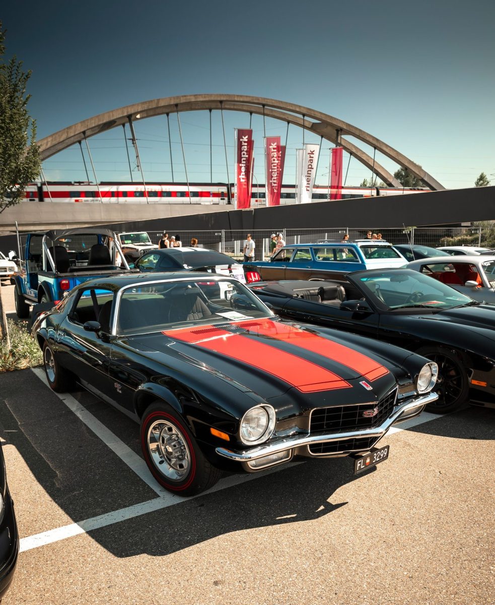 US Cars & Bikes Meeting